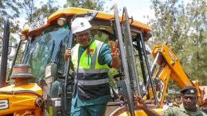 Politics:Hiyo kiti ya DP utaionea Viusasa! Governor Fernandes Barasa curse CS Wycliffe Oparanya